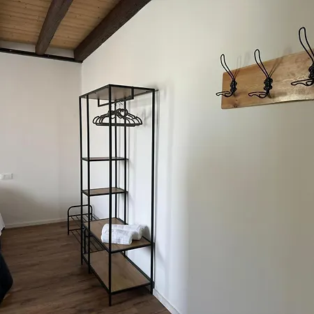Casa Toe Quinto 아파트 퀸토 디 트레비소